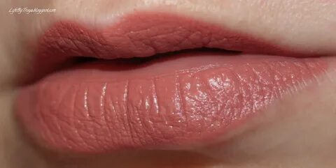 Review:: Maybelline Color Sensational Creamy Matte Lipsticks