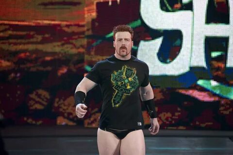 WWE's Sheamus: 'Celtic Warrior' Combats Bullying HuffPost En