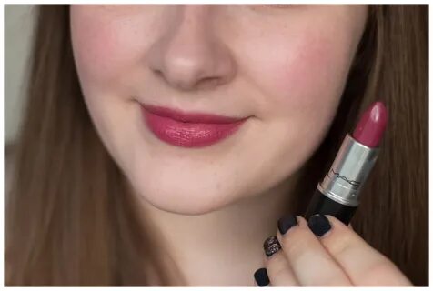 Помада MAC Cosmetics Lustre Lipstick Plumful 3 г, купить в М