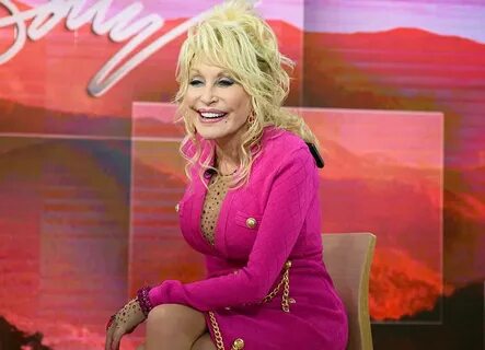 Dolly Parton 2021 - 2021 - Dolly Parton: Country singer reje