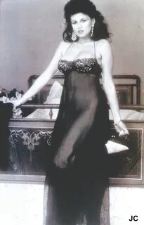 Serena GRANDI hot Italian actress - Photo #14