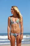 Colleen Carroll Pro Model Bikini KiteSista http://www.kitesi