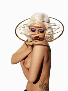 Gagaimages is the most updated and largest Lady Gaga gallery on the whole n...