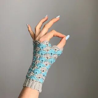 Shell We Dance Fingerless Gloves Crochet Pattern PDF Etsy Fi