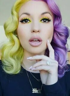 Half yellow half purple dyed hair color @danabomar Hair dye 