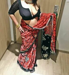 Hot boobs in saree