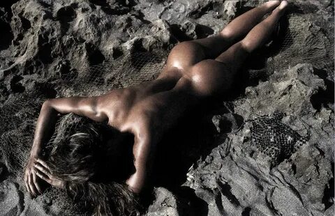Valentina Lequeux nude - FitNudeGirls.com