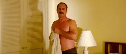 White Bird in a Blizzard (2014) - Christopher Meloni as Broc