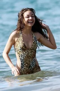 Sarah in her Cheetah Bathing Suit in Hawaii Sarah hyland bik