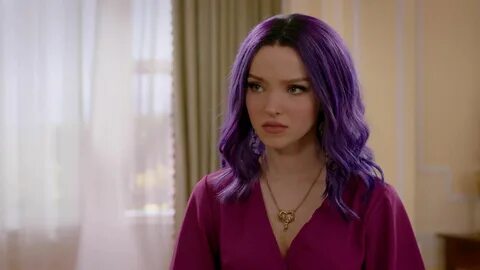 "Descendants 3" Movie Captures - 0171 - Dove Cameron Online 