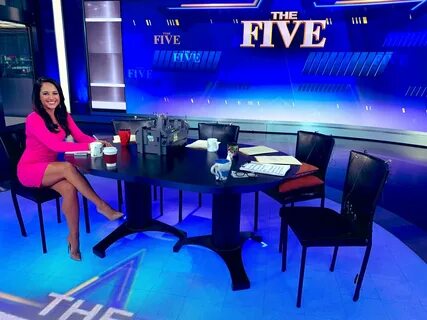 Emily Compagno The Five : Emily Compagno Feet 12 Photos Cele