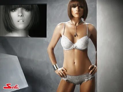 Araceli Gonzalez diosa en Selu.