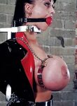BDSM : Metallic restraints - Bondage Porn Jpg