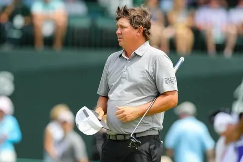 Dufner matches career-low round as McIlroy stumbles at Wells