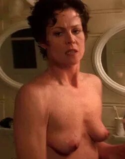 Nude pictures of sigourney weaver 🍓 sigourney weaver nude, n