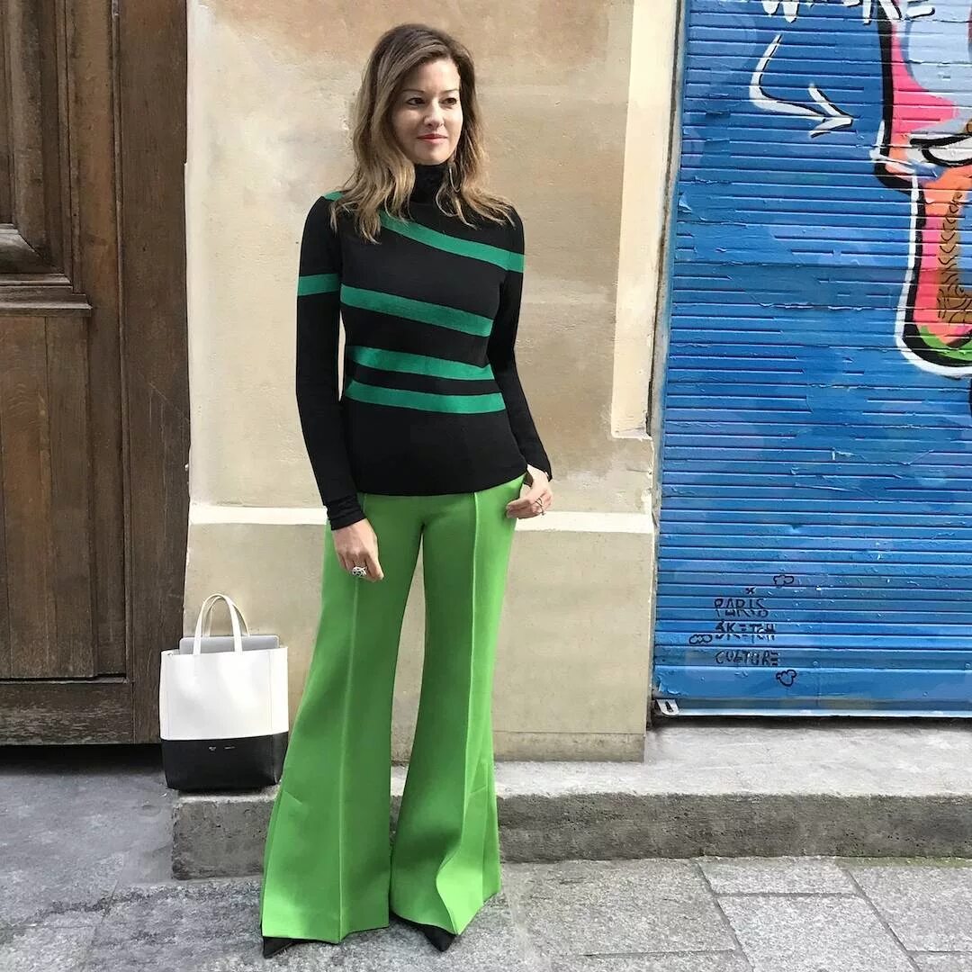 Buyer Eva is in #Paris and we're green with envy! 