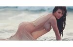 Ellen Adarna Nude & Sexy (17 Photos) #TheFappening