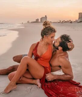 Jessie James Decker publica foto desnuda de su esposo Eric p