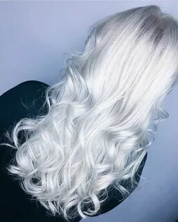 Platinum hair, so icy! Here's another gorgeous icy creation 