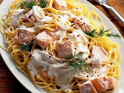 Spaghetti med lax och rosépeppar Köket.se