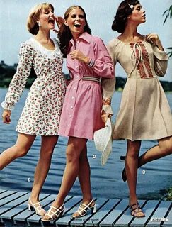 Mini Skirt Monday #209: Minis X 3 Seventies fashion, 70s ins