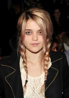 Sky Ferreira - Sky Ferreira Photos - Zimbio