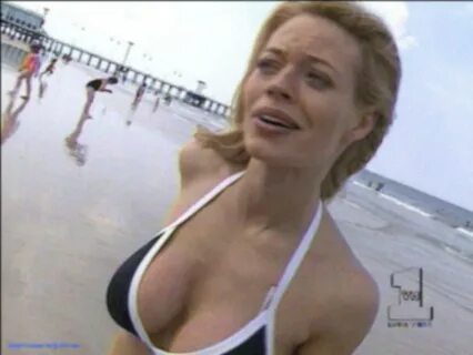 Jeri Ryan fucking hot - picture #17013