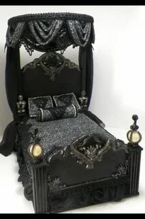 Gothic bed Gothic bedroom, Gothic bed, Goth home decor