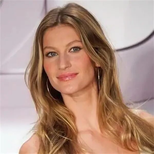 Gisele Bündchen Pictures. Hotness Rating = 8.94/10