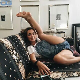 Feet Lover 👠 on Twitter: "Haley Lu Richardson https://t.co/2