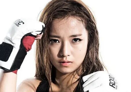 Roommate" Cast Member and MMA Fighter Song Ga Yeon Shows Off