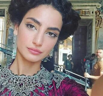 Muse Monday: Medalion Rahimi Beauty, Medalion, On set