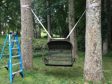Great way to put a swing between trees Tree swings diy, Tree