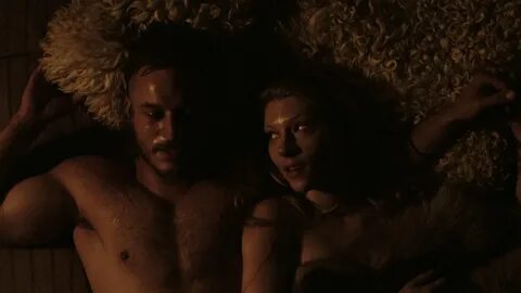 ausCAPS: Travis Fimmel shirtless in Vikings 1-01 "Rites Of P