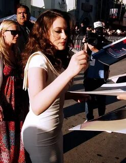 Daily Pic #519 - Kat Dennings Daily - LiveJournal