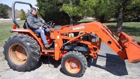 Kubota L2900 Utility Tractor with Kubota - YouTube