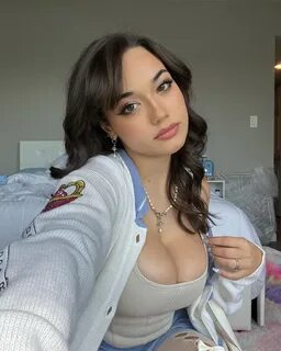 София Гомес (Sophia Gomez) - слив фото с OnlyFans