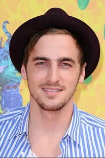 Kendall Schmidt 7wallpapers.net