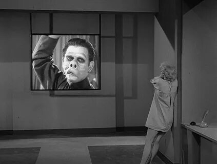 Martin Grams: The Twilight Zone: Eye of the Beholder