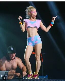 Yolandi Visser Bikini #TheFappening