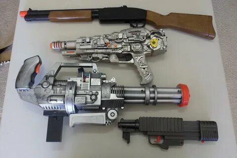 File:Doom Toy guns.jpg - The Doom Wiki at DoomWiki.org