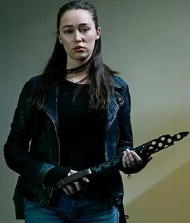 TV Show Fear the Walking Dead Alicia Clark Leather Jacket - 