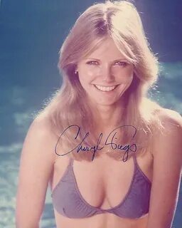 Cheryl Tiegs Pictures in an Infinite Scroll - 45 Pictures