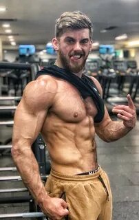 Zac Smith Top 1% on OnlyFans Twitterissä: "Crazy gym sesh ye