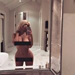 Kim Kardashian Vagina Pics