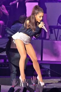 Ariana Grande Tights Ariana grande legs, Ariana grande tumbl