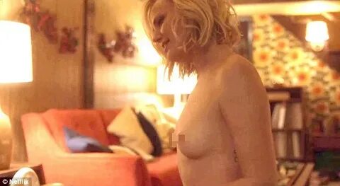 Malin Akerman topless during threesome scene with Orlando Bl