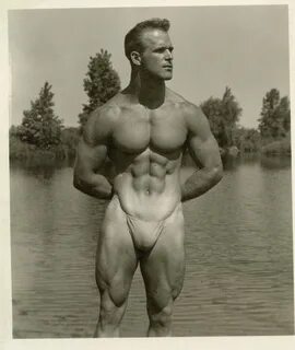 Male Models Vintage Beefcake: Vic Seipke Photographed by Spe