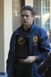 Jacob Pitts as Tim Gutterson in Justified Justified tv serie