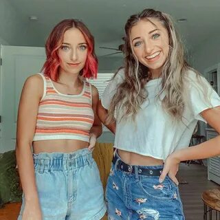 Brooklyn and Bailey on Instagram: "Oh hey there" Brooklyn an